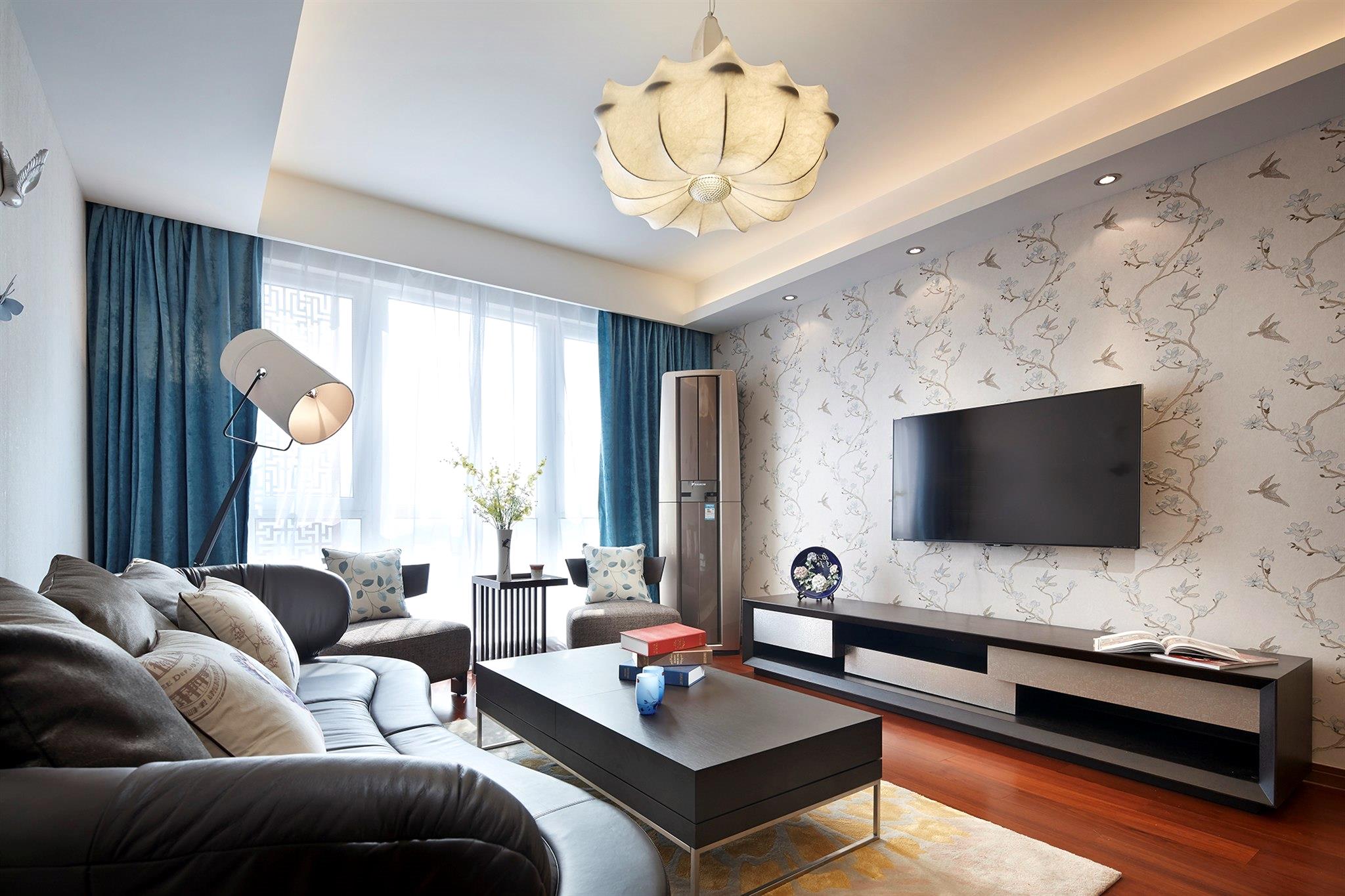 LivingRoom33.Jpg